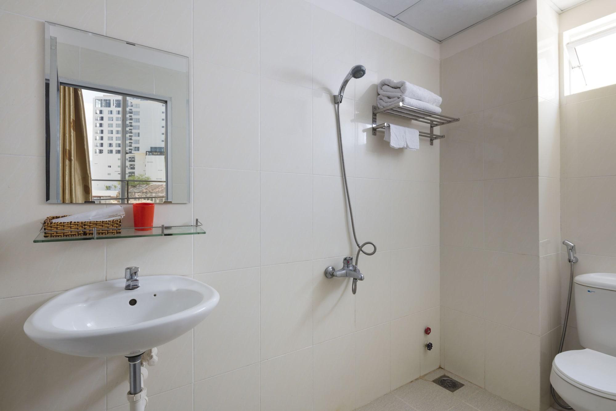 Oressund Hotel Nha Trang Exterior photo