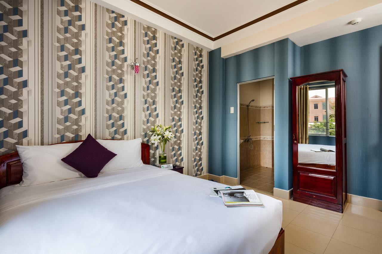 Oressund Hotel Nha Trang Exterior photo